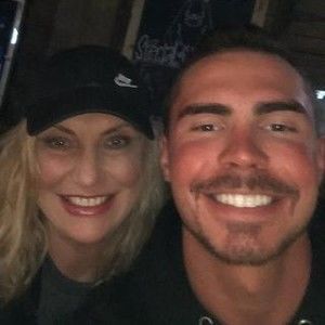 Meet your Posher, Jane